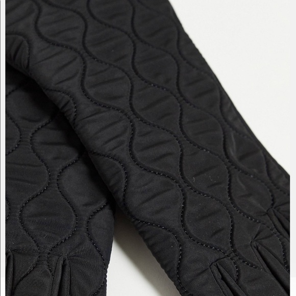 ASOS Design long quilted gloves - Picture 3 of 3